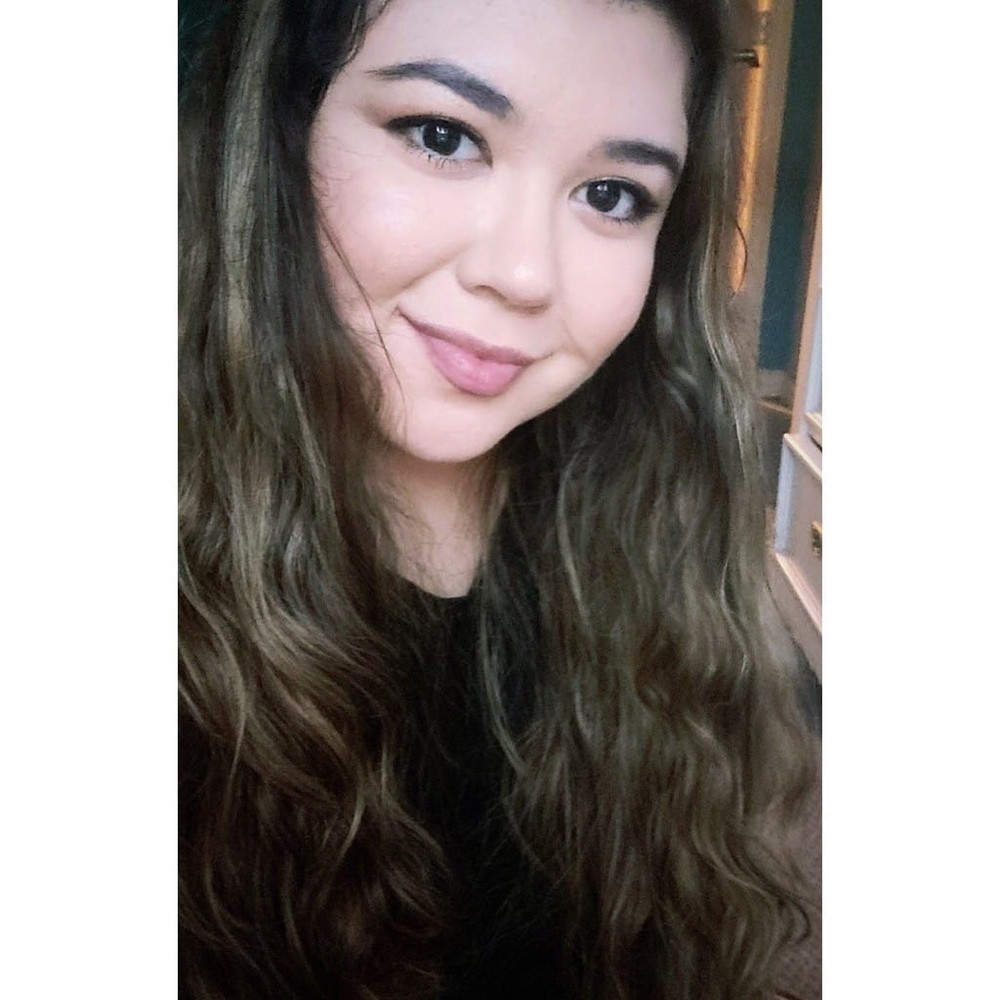 Meet your Posher, Gabriela